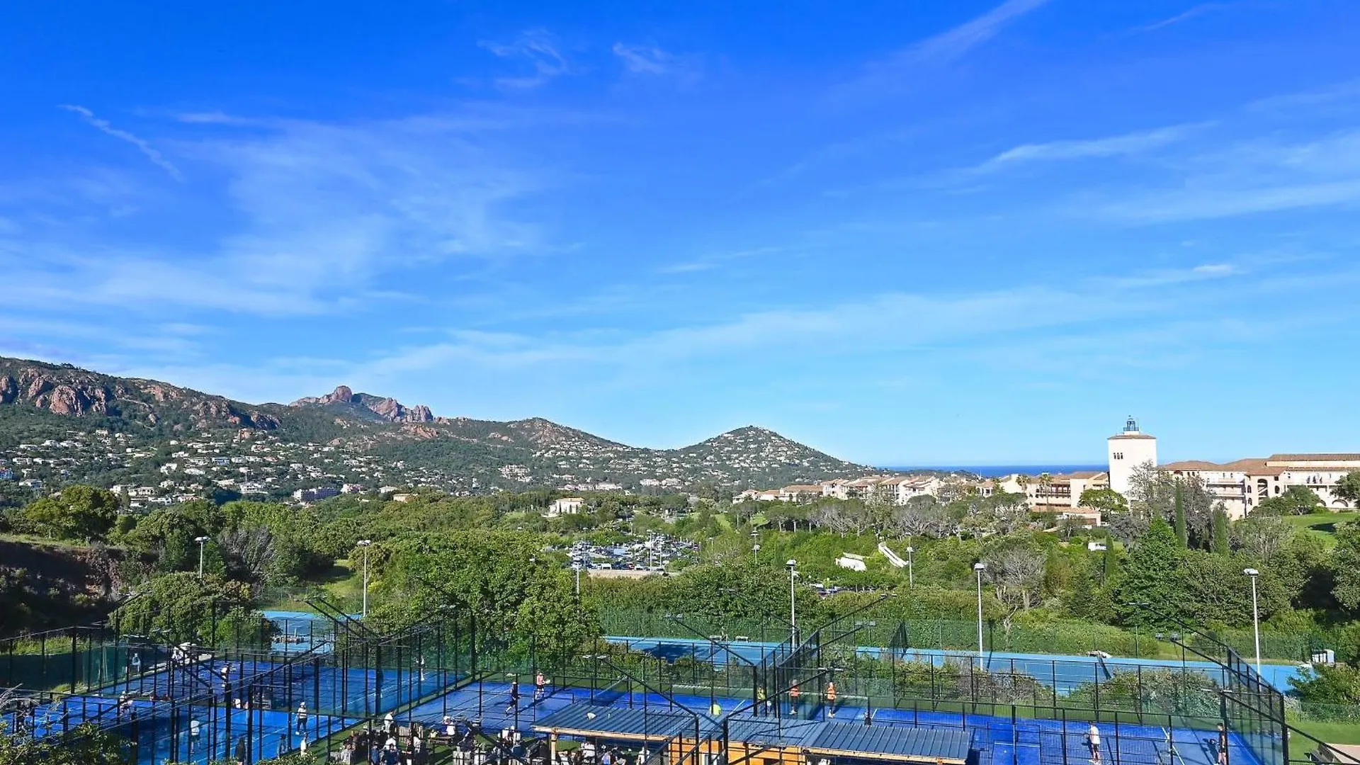 Apartment Le Village - Vj106 By Interhome Saint-Raphaël