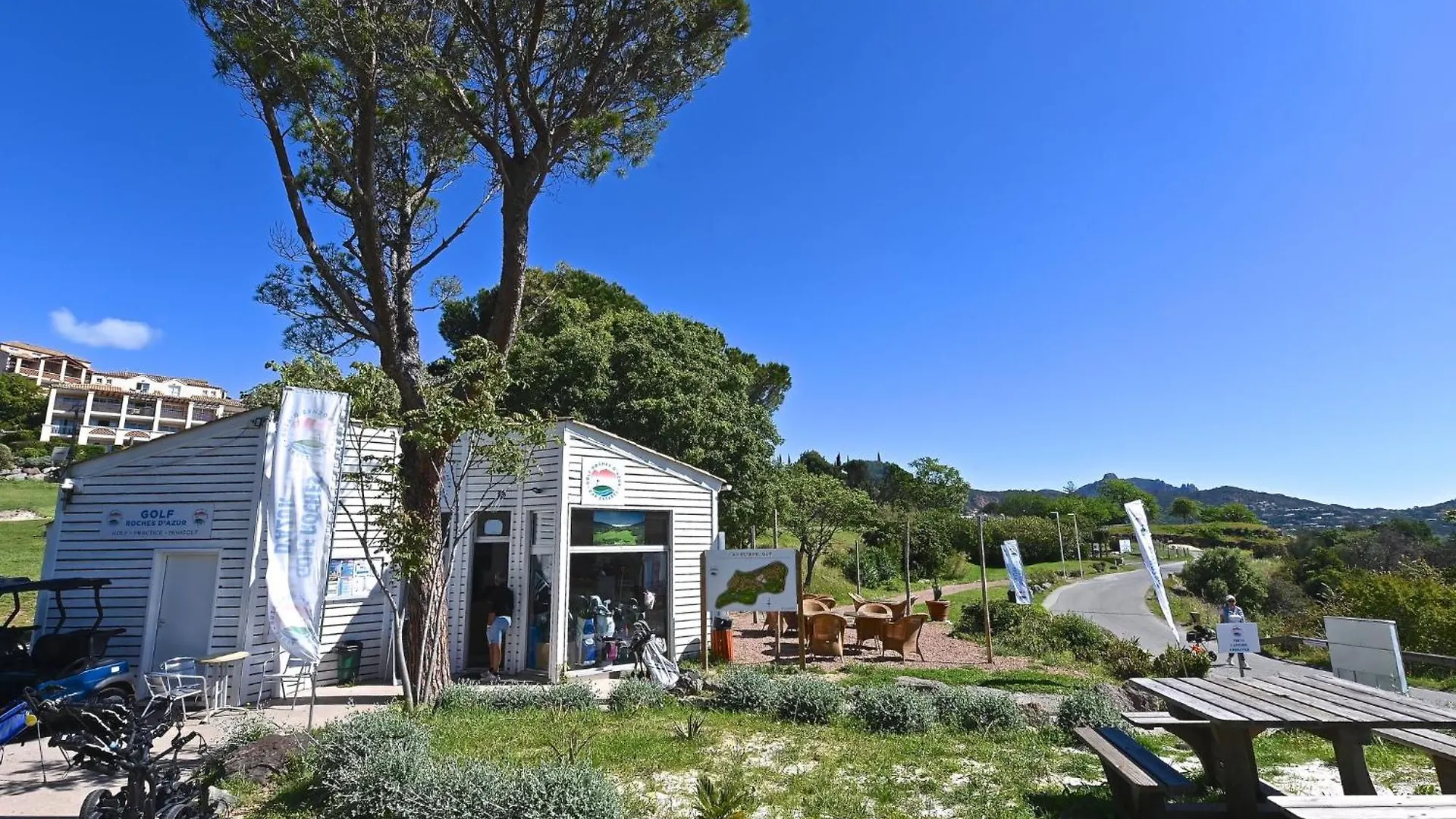 Apartment Le Village - Vj106 By Interhome Saint-Raphaël