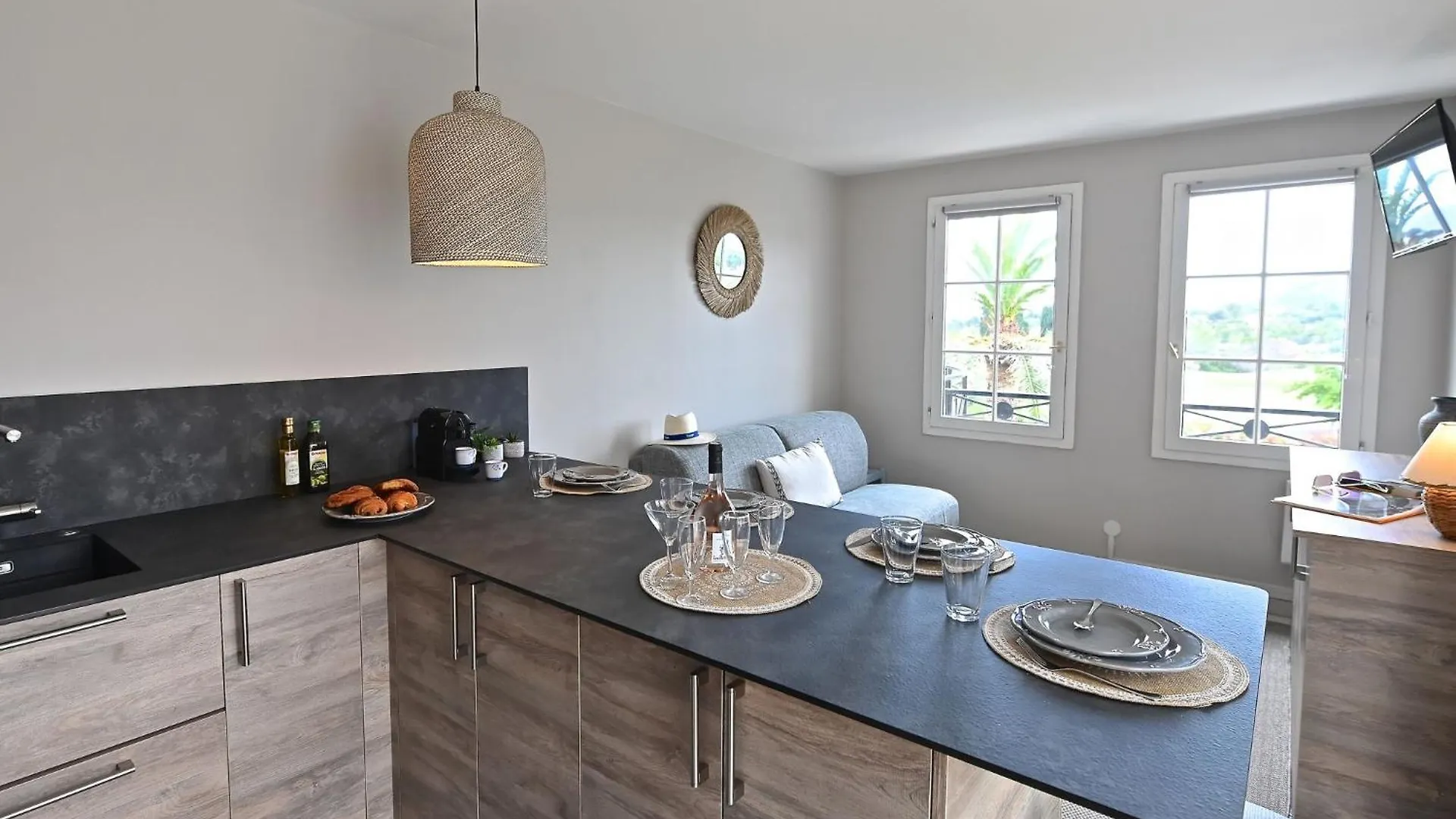 Apartment Le Village - Vj106 By Interhome Saint-Raphaël